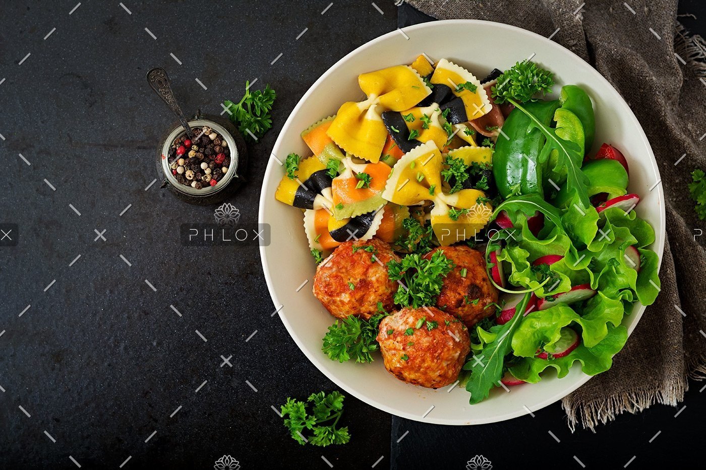 farfalle pasta durum wheat with baked meatballs PQBKRNX